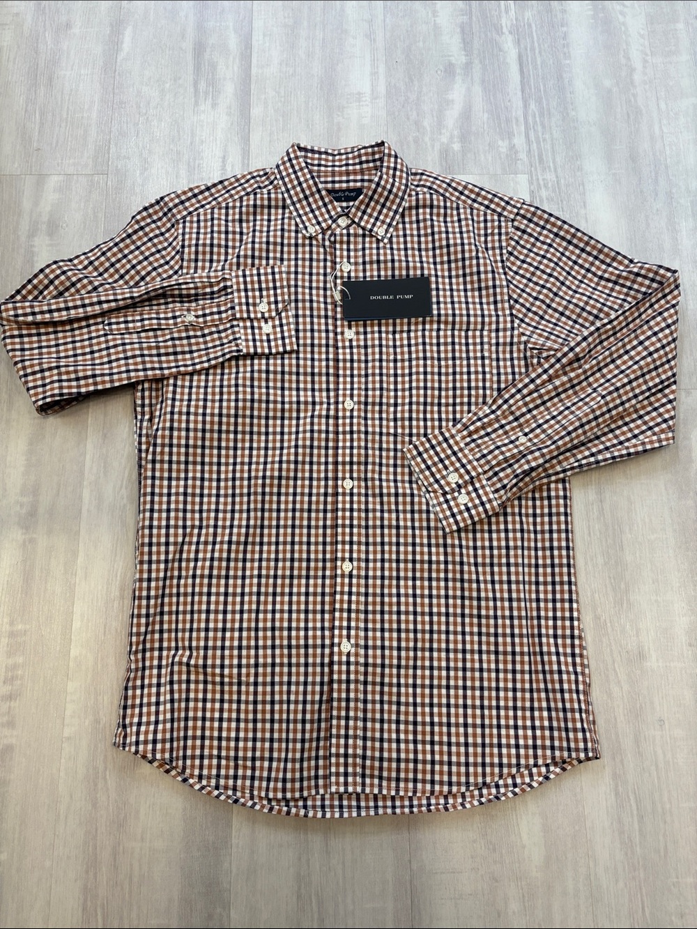 Double Pump Men's Brown & Black Checkered Button-Down Shirt size Small